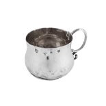 A Charles II sterling silver miniature or child’s porringer, London 1663 by Clement Punge (free. 163