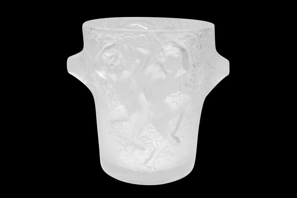 MARC LALIQUE (FRENCH, 1900 - 1977) FOR LALIQUE