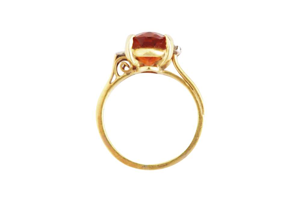 A CITRINE RING - Image 2 of 2