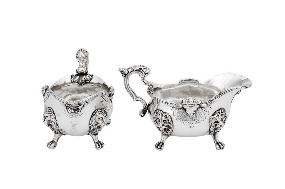 A rare pair of George II sterling silver sauceboats, London 1740 by Paul de Lamerie (Hertogenbosch 1 - Image 2 of 18