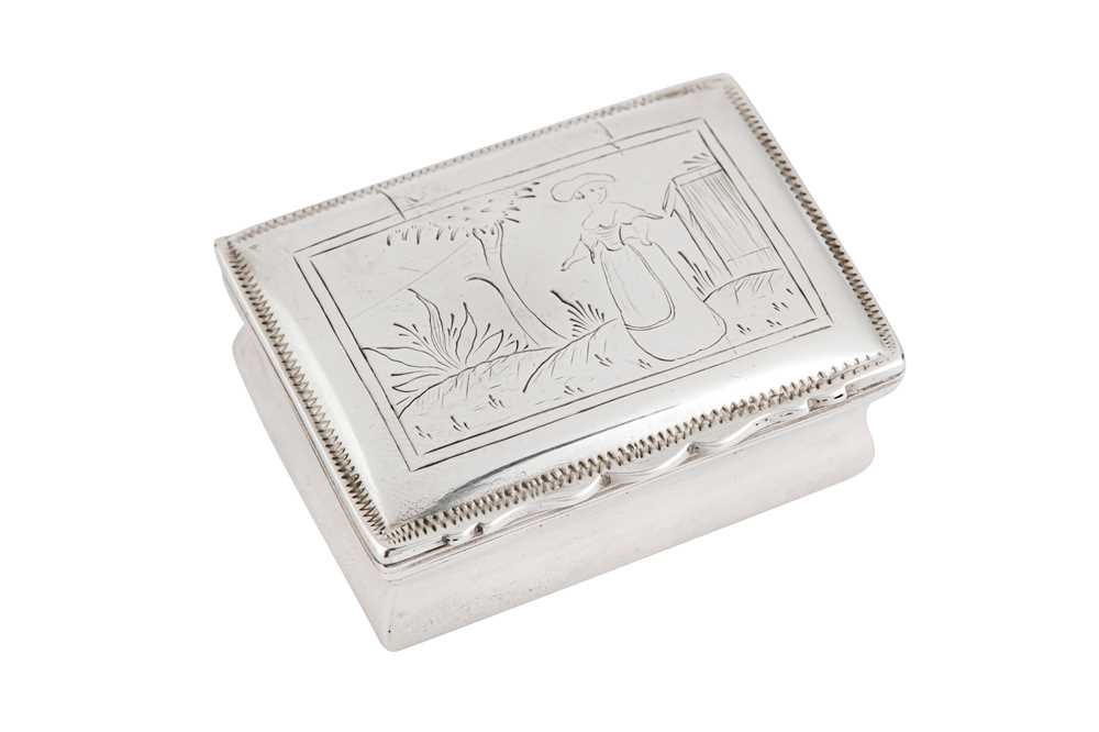 AN 18TH CENTURY DUTCH SILVER SNUFF BOX, POSSIBLY DOKKUM