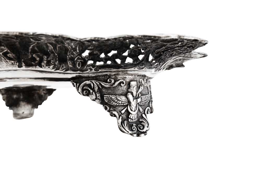 An early 20th century Persian (Iranian) unmarked silver fruit stand, Shiraz circa 1930 - Image 6 of 7