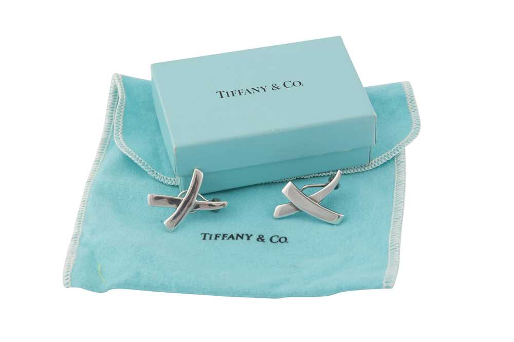 A PAIR OF SILVER EARRINGS BY PALOMA PICASSO FOR TIFFANY & CO.