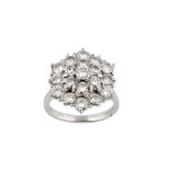 A diamond cluster ring