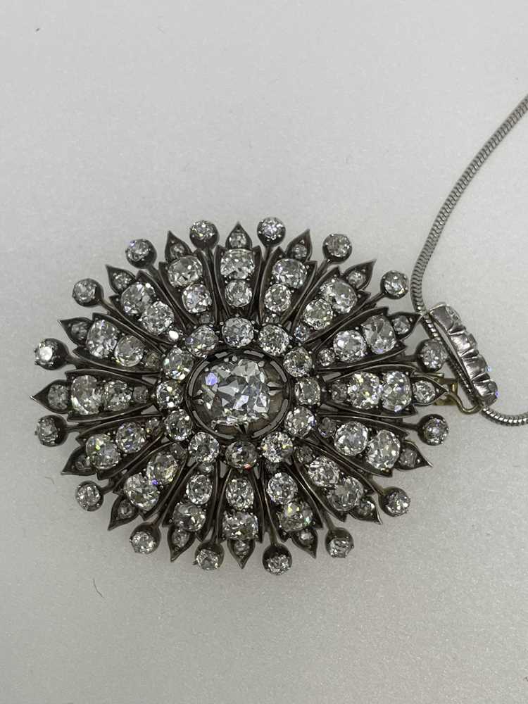 A diamond cluster pendant necklace, late 19th century - Image 8 of 9