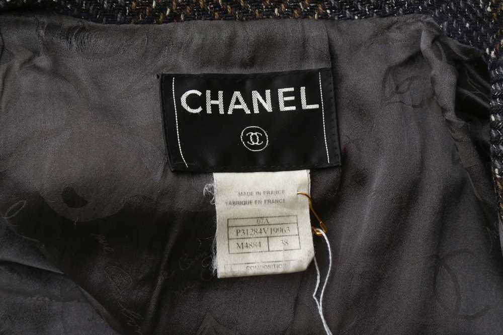 Chanel Brown Tweed Long Jacket - Size 38 - Image 6 of 6