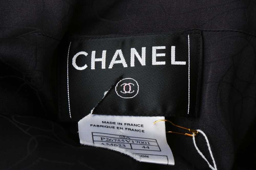Chanel Charcoal Wool Long Jacket - Size 44 - Image 5 of 5