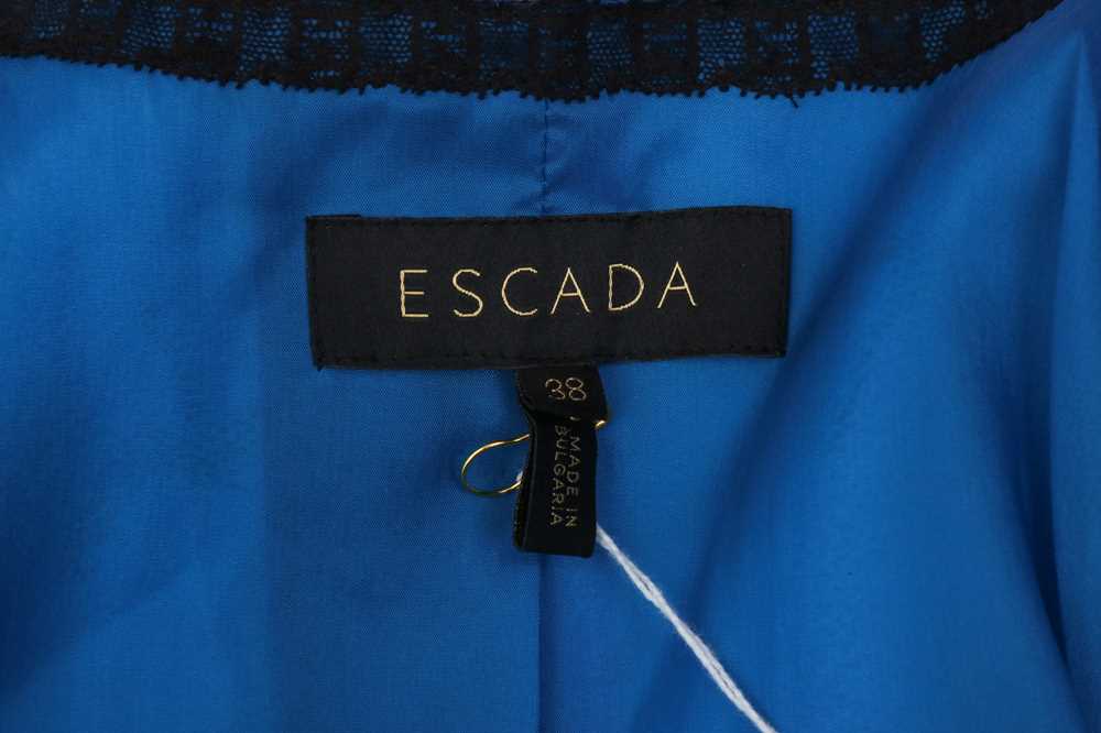 Escada Lillac Floral Trouser Suit - Size 38 - Image 3 of 3