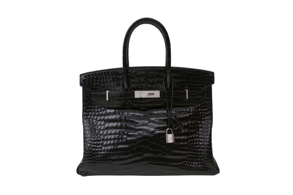 λ Hermes Shiny Black Porosus Crocodile Diamond Birkin 35