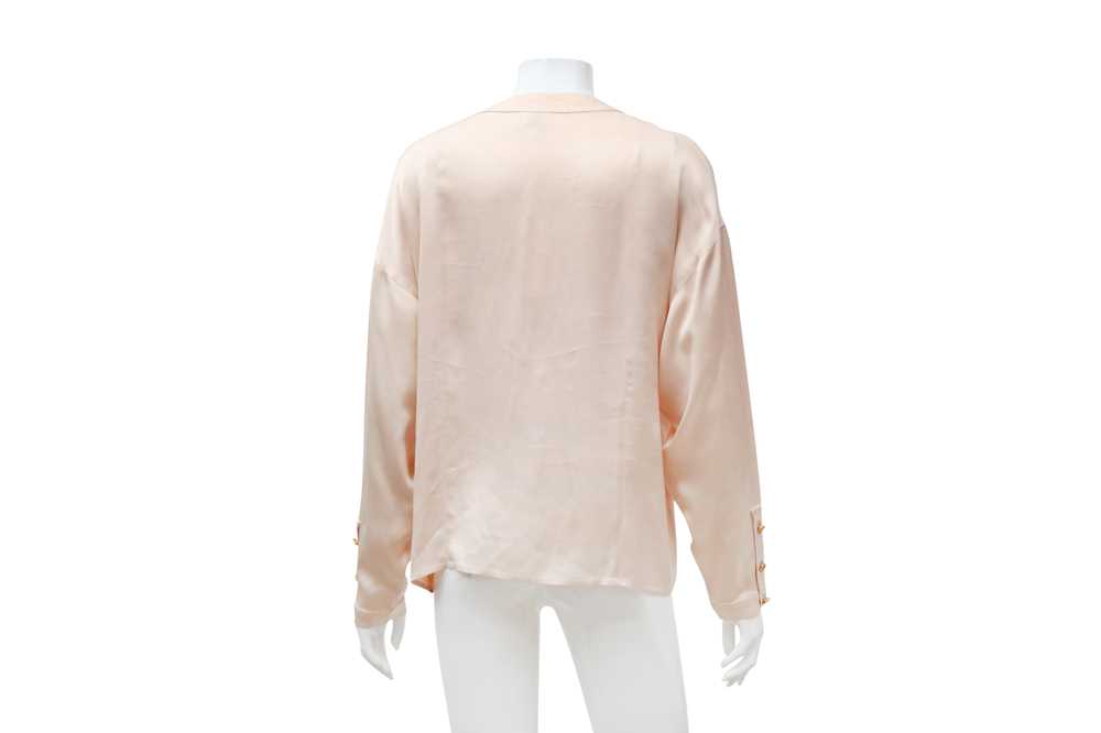 Chanel Pink Silk CC Logo Blouse - Image 2 of 5