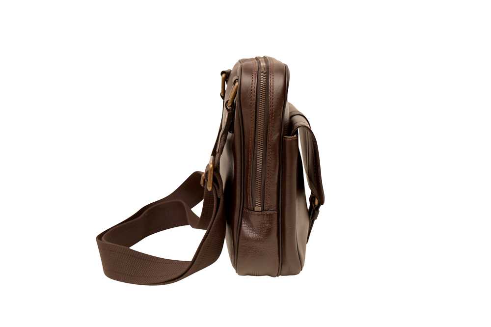 Louis Vuitton Brown Cuir Liege Crossbody Bag - Image 2 of 7