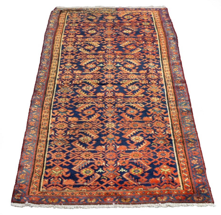 A Farahan runner,