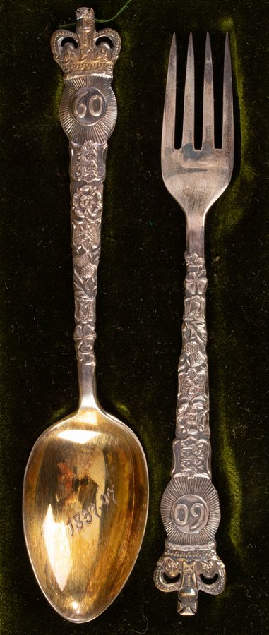 A cased silver set of knife, spoon and fork, the spoon and fork London 1894, - Image 2 of 2