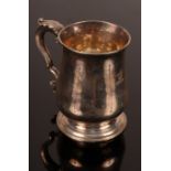 An early George III silver mug, William Cripps, London 1761,