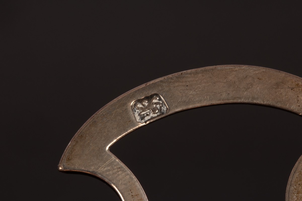 A George III silver strainer, London 1762, with pierced handle and clip, 15cm wide, - Image 3 of 3