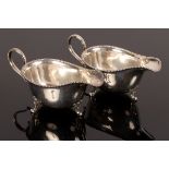 A pair of silver sauce boats, Harry Synyer & Charles Joseph Beddoes, Birmingham 1915,