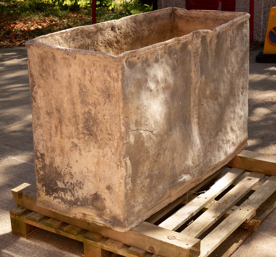 A William and Mary rectangular lead cistern, dated 1691, - Image 5 of 11