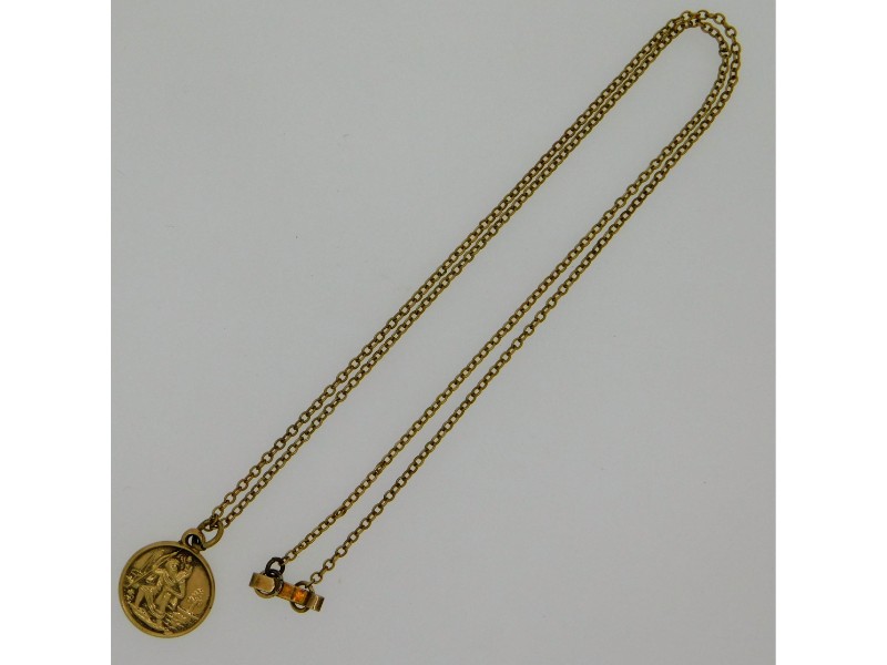 A 9ct gold St. Christopher pendant & 16in chain, 2