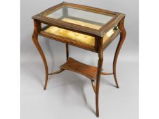 A 19thC. mahogany bijouterie with velvet lining, 2