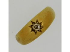 A Victorian 18ct gold gypsy style ring set with ap