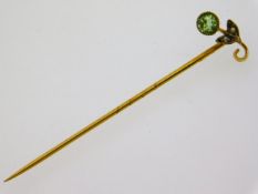 An antique 9ct gold tie pin set with 4mm diameter