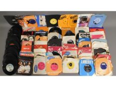 A quantity of approx. 131 vinyl singles, some with