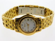 A ladies Gucci 5400L wrist watch
