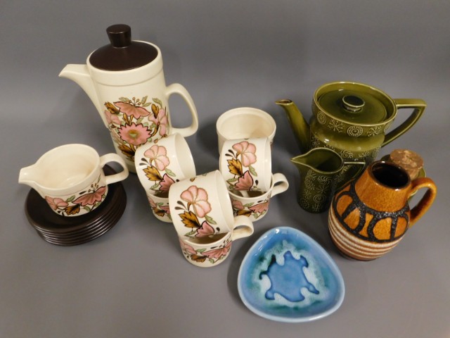 Three pieces of Portmeirion retro Totem tea ware b