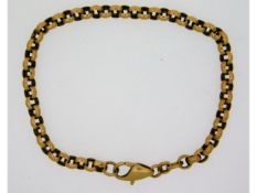A 9ct gold bracelet, 7.5in long, 4.9g