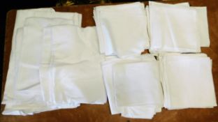 A quantity of linen including table cloths & napki