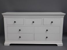 A good quality modern bedroom sideboard with seven