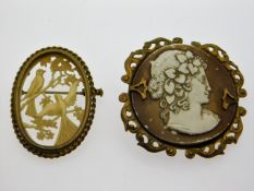 A 19thC. carved cameo, 2.25in diameter, twinned wi