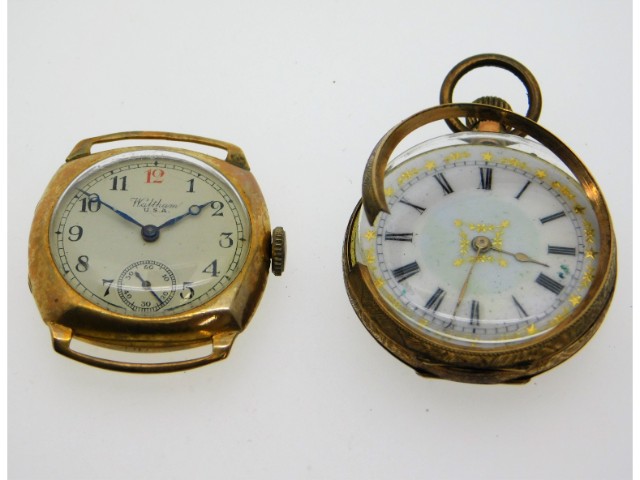 A 9ct gold cased Waltham watch, case 29mm across,