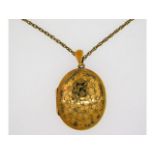 A 9ct gold locket & chain with floral decor, chain