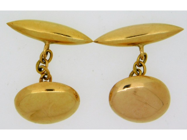 A pair of 18ct gold cufflinks, 6.2g