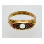 An antique 9ct gold ring set with ruby & diamond,