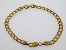 A 9ct gold bracelet, 9.25in long, 7.59g