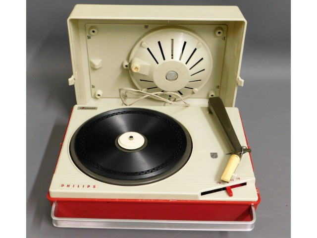 Philips Diamond All Transistor portable record pla
