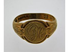 A 9ct gold signet ring, monogrammed, size R, 4.52g