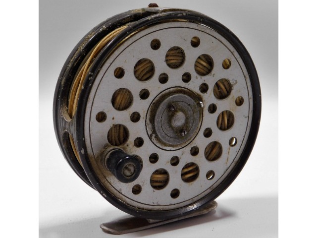 A Cobra Farlow 3.5in, London fishing reel, diamete