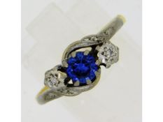 An 18ct gold sapphire ring with platinum mounted i