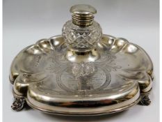 A Birmingham silver inkwell & tray, date mark for