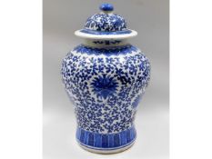 A large early 20thC. Chinese blue & white porcelai