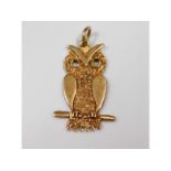 A 9ct gold owl pendant, 1.2g