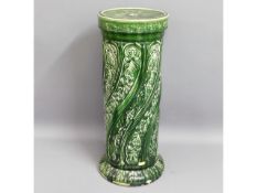 A majolica style jardiniere stand, chip to glaze a