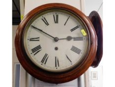 An antique oak cased wall clock, 13in diameter