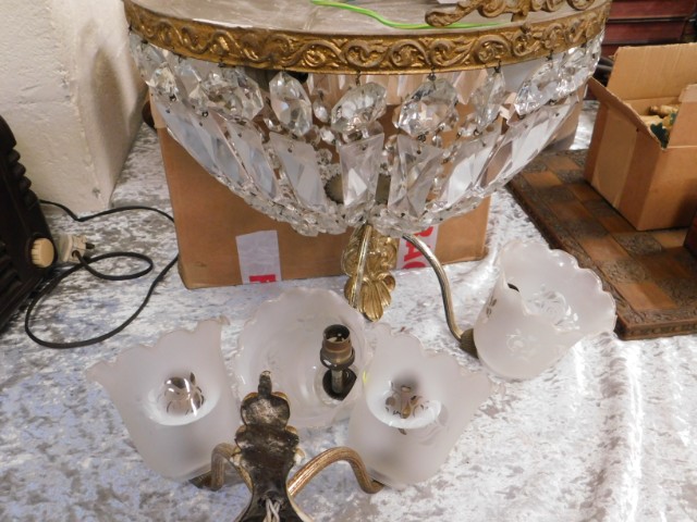 A crystal chandelier type light fitting 12in diame