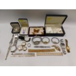 A quantity of mixed wristwatches & other costume i