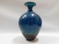 A Chris Hawkins, Modbury crackle glaze studio pott