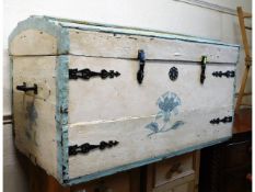 A painted travel trunk, 39in wide x 21.5in high x